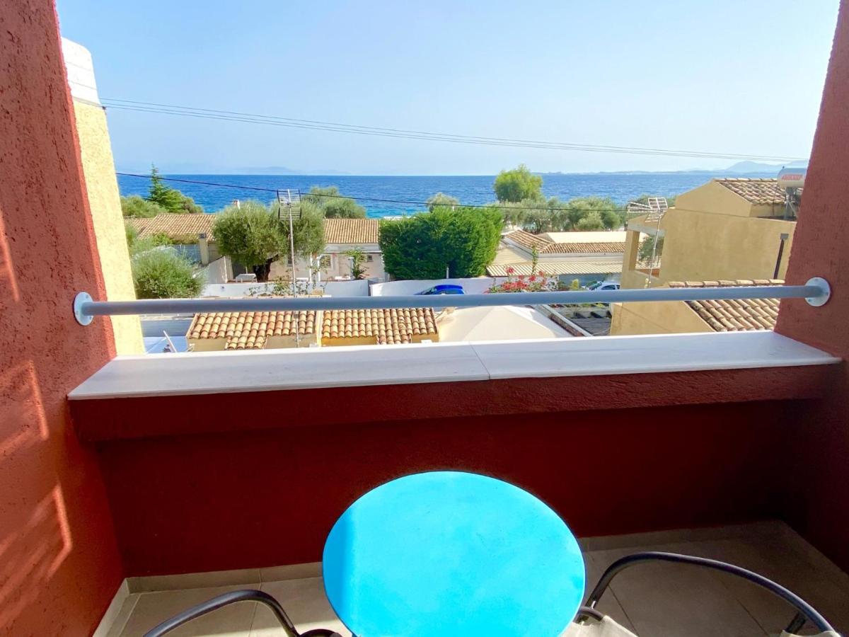 Barbati Beach Minivillas With Pool By Dadovillas エクステリア 写真