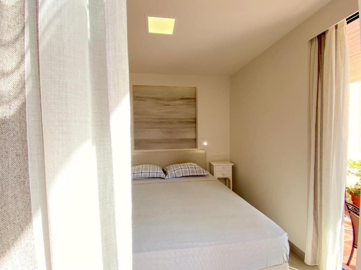 Barbati Beach Minivillas With Pool By Dadovillas エクステリア 写真